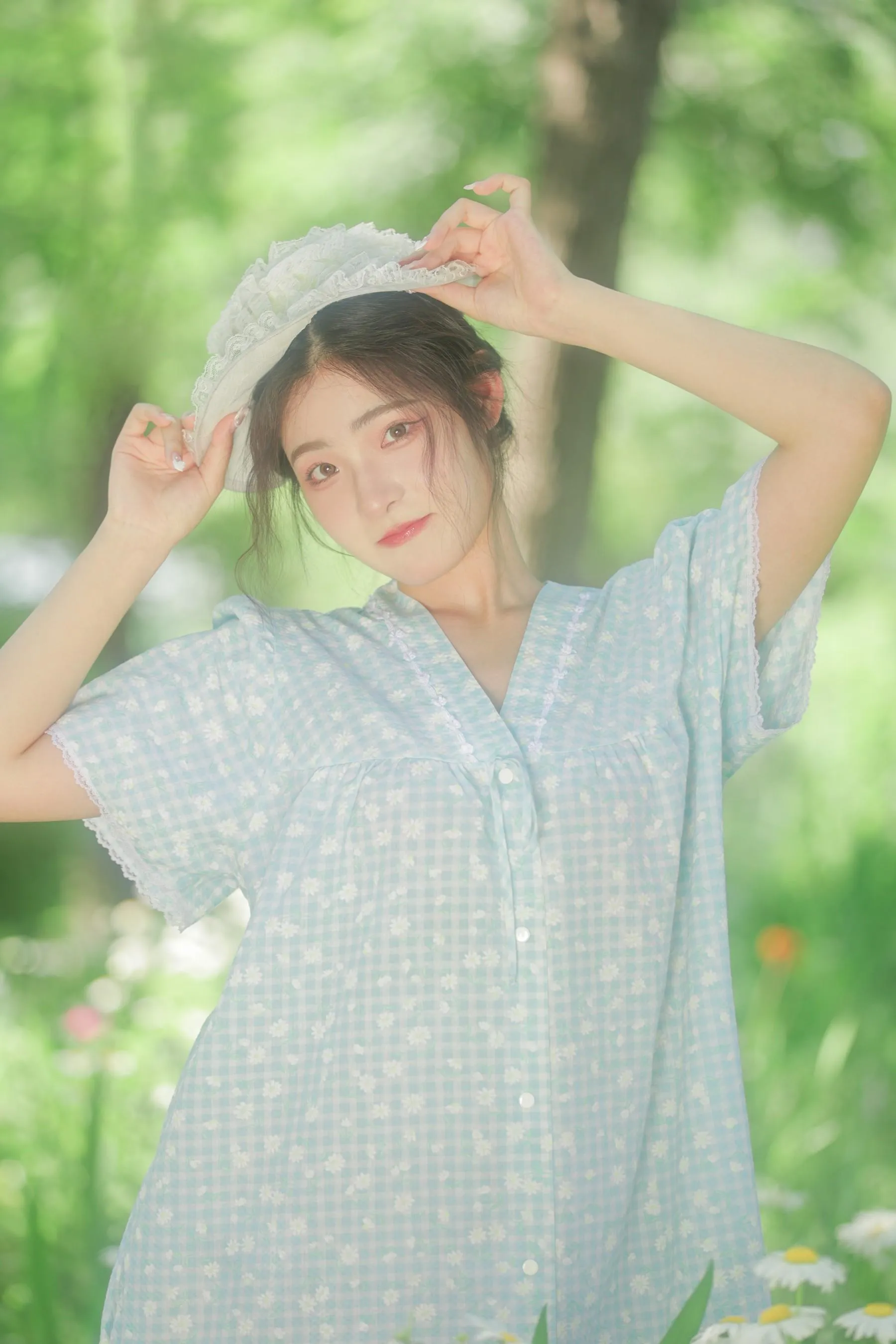 [YITUYU艺图语]2022.09.01 夏天的小雏菊 YY王 [20P]插图6